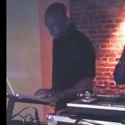 DJ Daddy Rob aka D-Rob