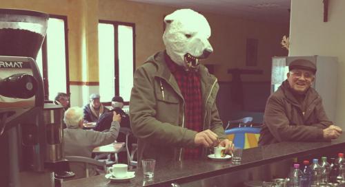 Be a Bear_caffè.jpg
